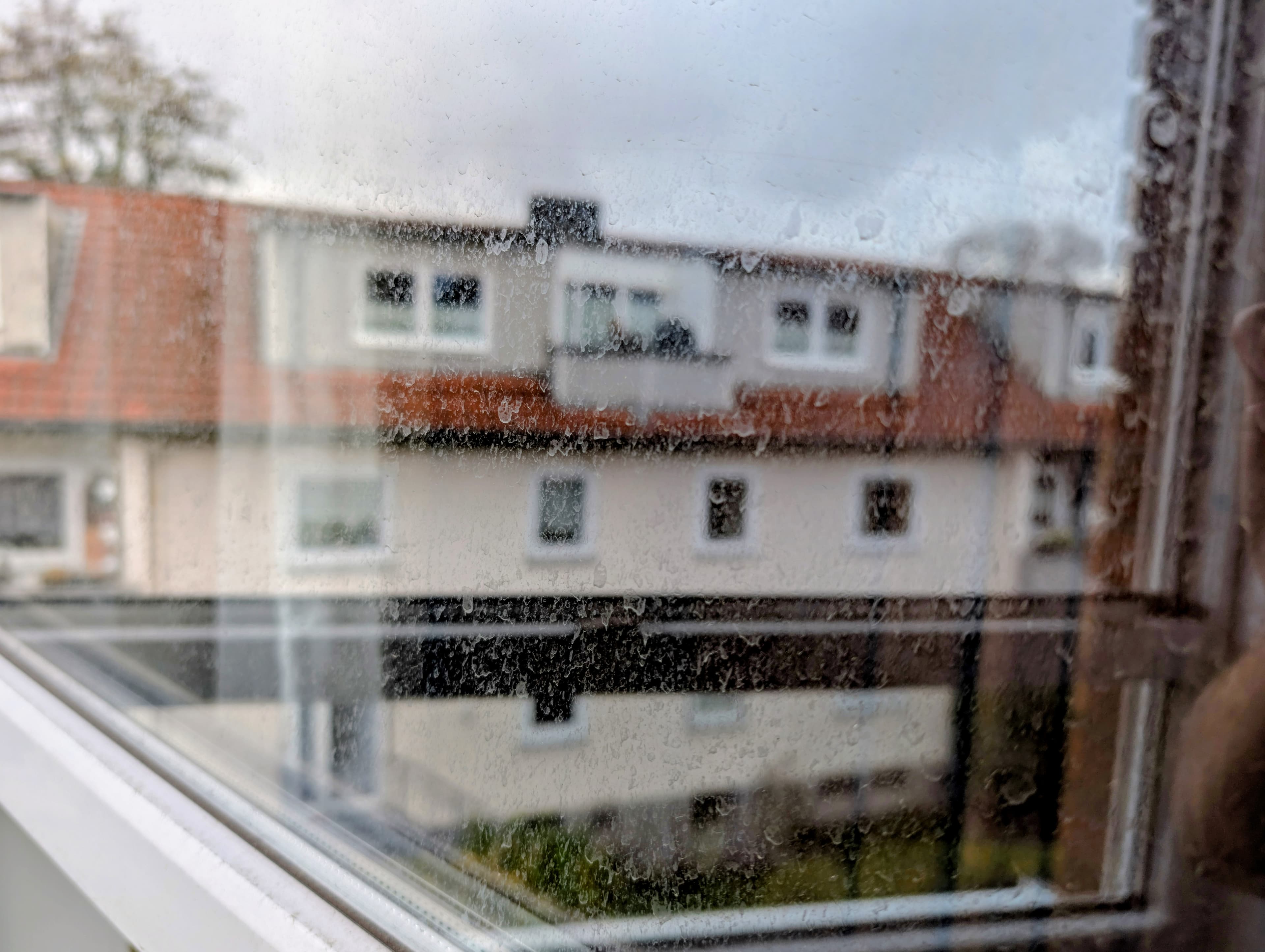 Fensterfront vor der Reinigung